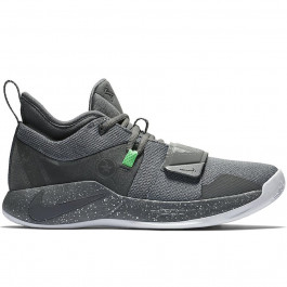 pg 2.5 grey and white