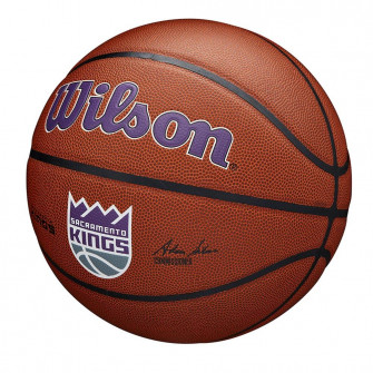 Košarkaška lopta Wilson NBA Team Composite Indoor/Outdoor ''Kings'' (7)